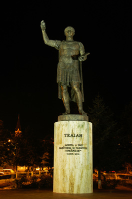 Statuia Imparatului Traian